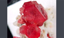 石(shi)榴石磨粉(fen)